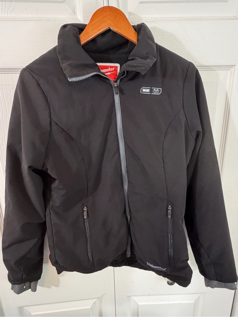 Milwaukee M12 Womens Heated Softshell Jacket Black Medium Heated Coat